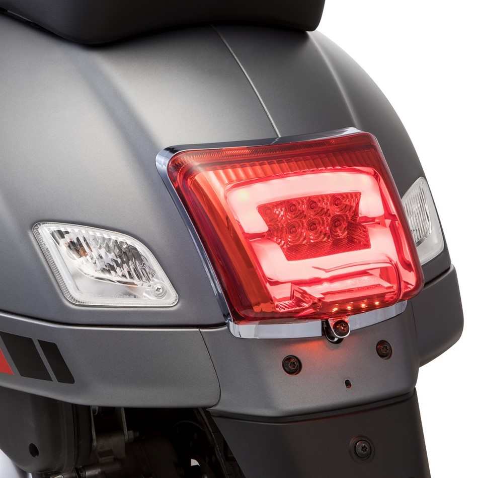 Achterlicht LED voor Vespa GTS/GTS Super/GTV/GT 60 125-300cc (-'13), rood