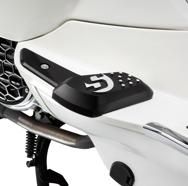Voetsteunen rechts en links voor Vespa Primavera /Sprint 50-150cc 2T/4T AC, zwart