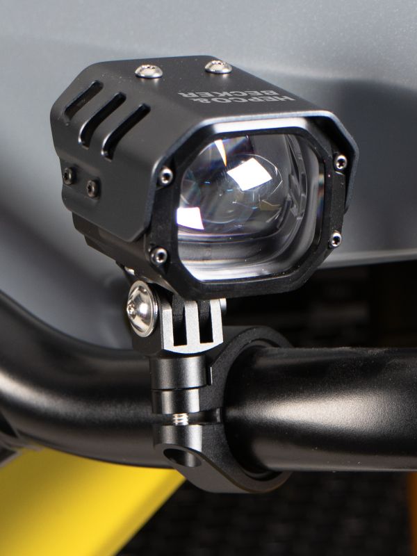LED-hulpkoplamp Nova incl. universele bevestiging voor buis Ø18-25mm Hepco & Becker