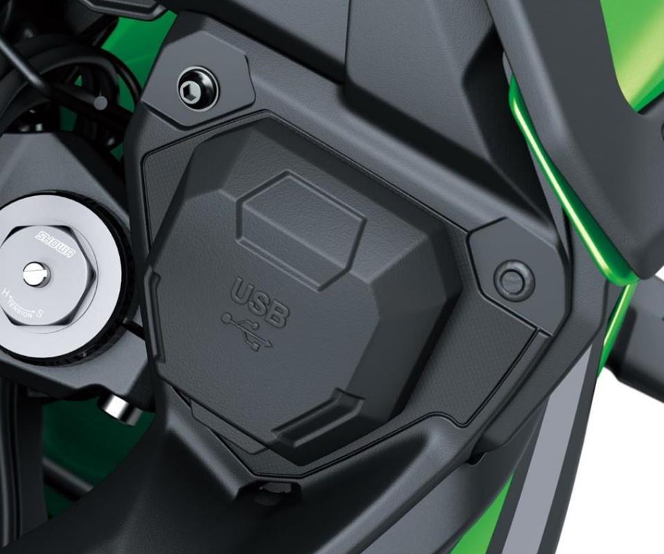 USB-stekker voor Kawasaki Versys 650 (22-) Origineel