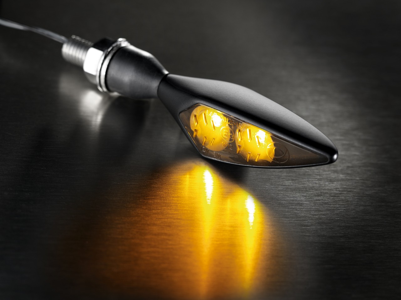 Kellermann-indicator, Rhombus Dark, staal, LED, VL/HR, 12 V, zwart gesatineerd, M8x20, E-keur