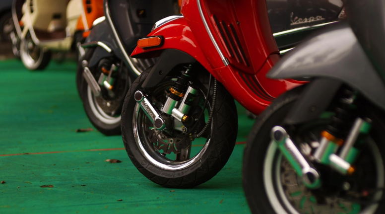 Schokdemper voor ZELIONI voor Vespa ET2/ET4/LX/LXV/S 50-150ccm, zilver/oranje/zwart