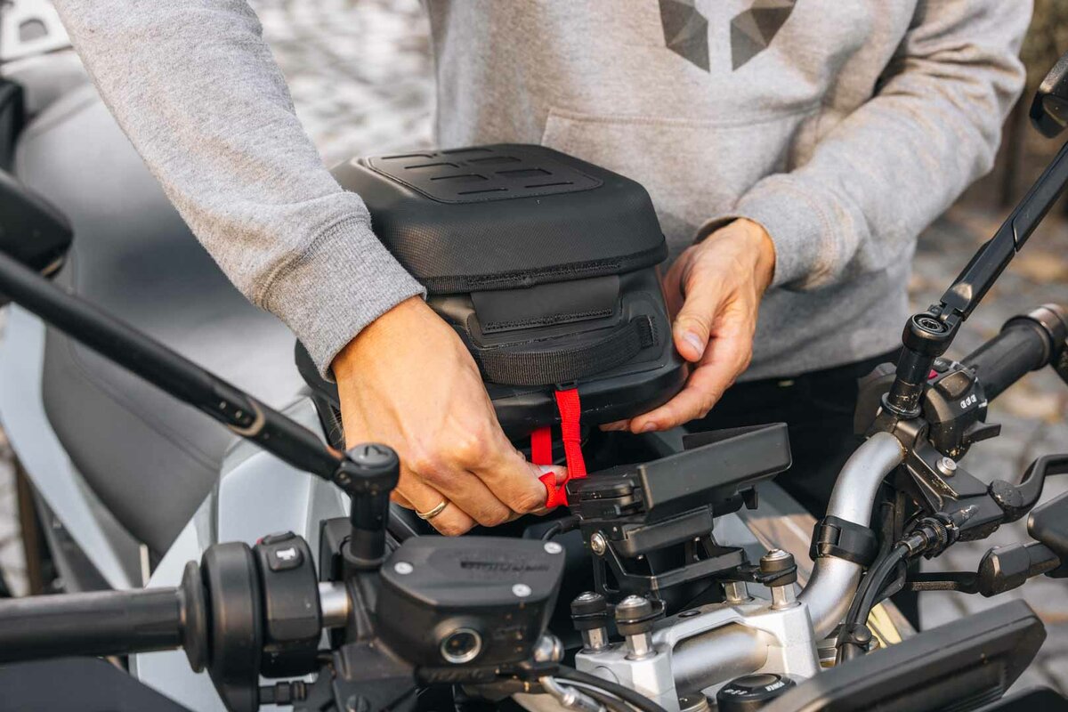 SW-Motech PRO Micro WP waterdichte tanktas voor Kawasaki Z 1100 /SE (26-)