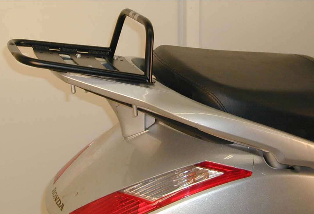 Buisvormige bagagedrager topkoffer zwart voor Honda FES 125 Pantheon (03-07) Hepco & Becker