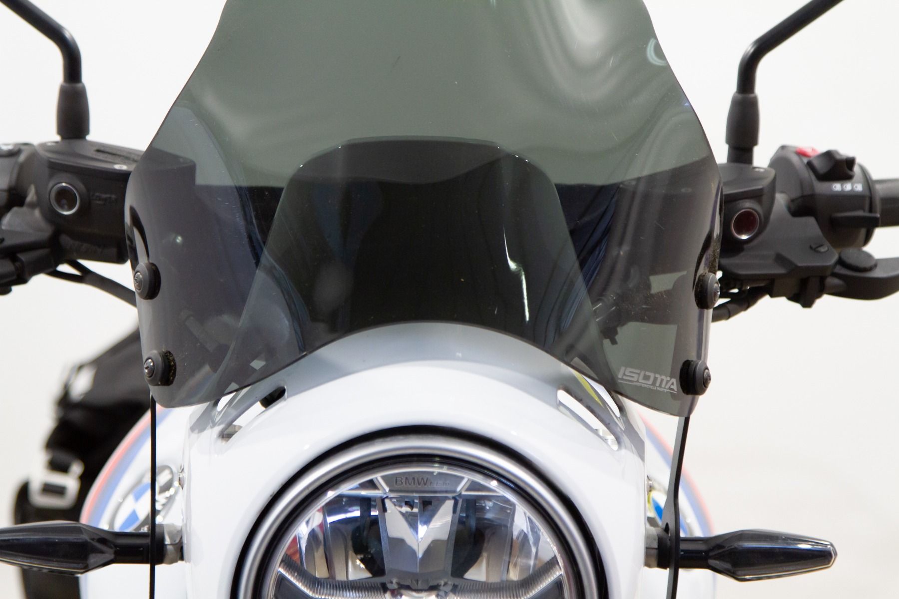 Laag windscherm voor BMW R nineT Urban G/S (21-23), zwaar getint