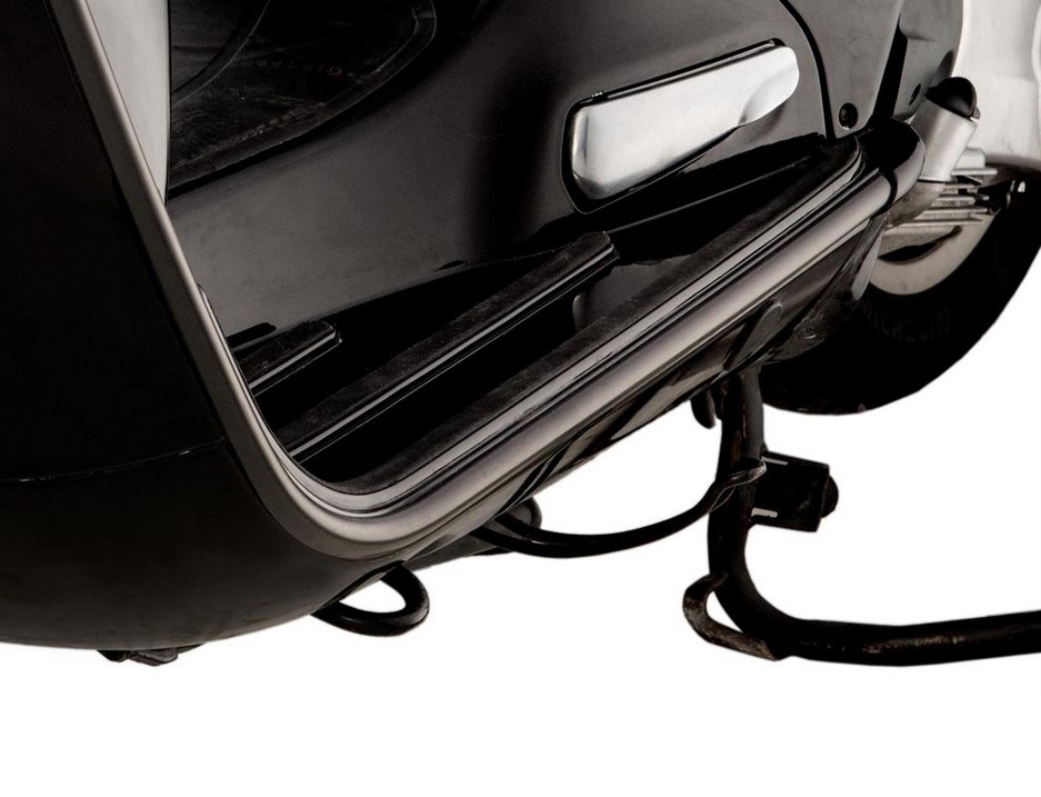 Mono slot buis beenschild, links voor Vespa GTS/GTS Super/GTV/GT 125-300cc (- '19), mat zwart