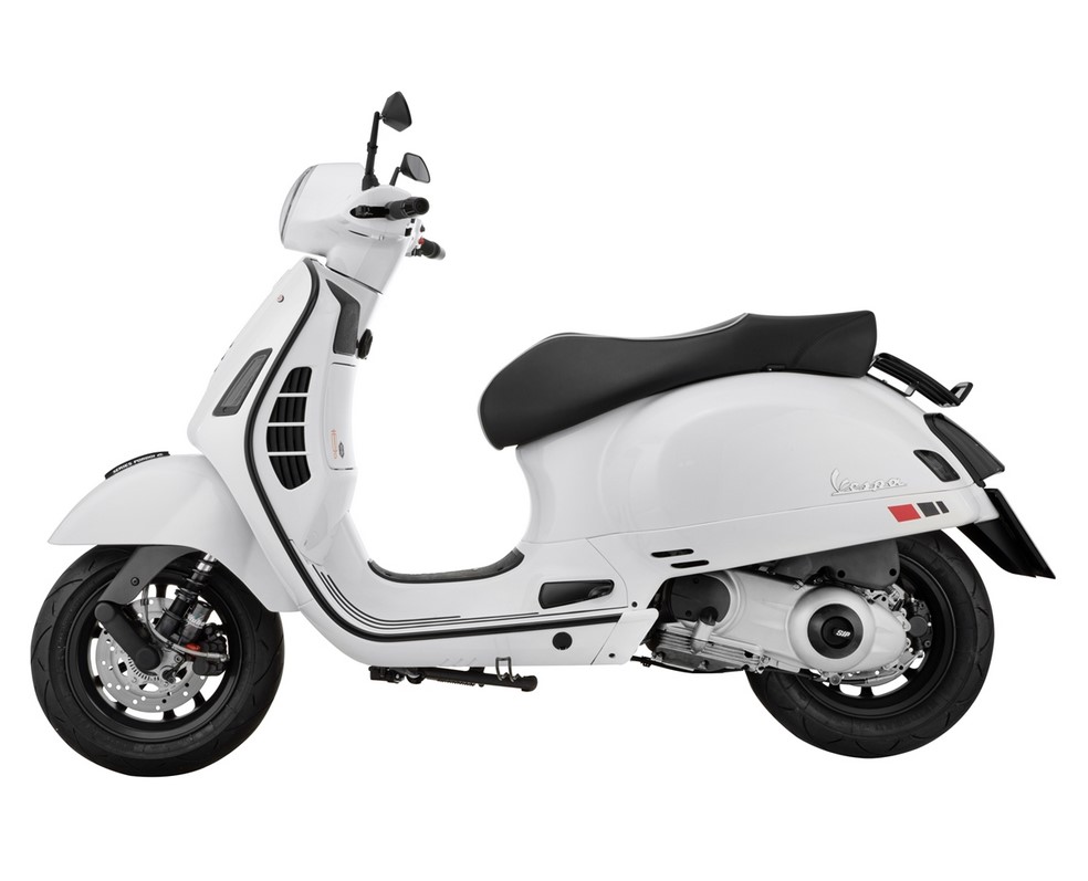 Mono slot buis beenschild, links voor Vespa GTS/GTS Super/GTV/GT 125-300cc (- '19), mat zwart