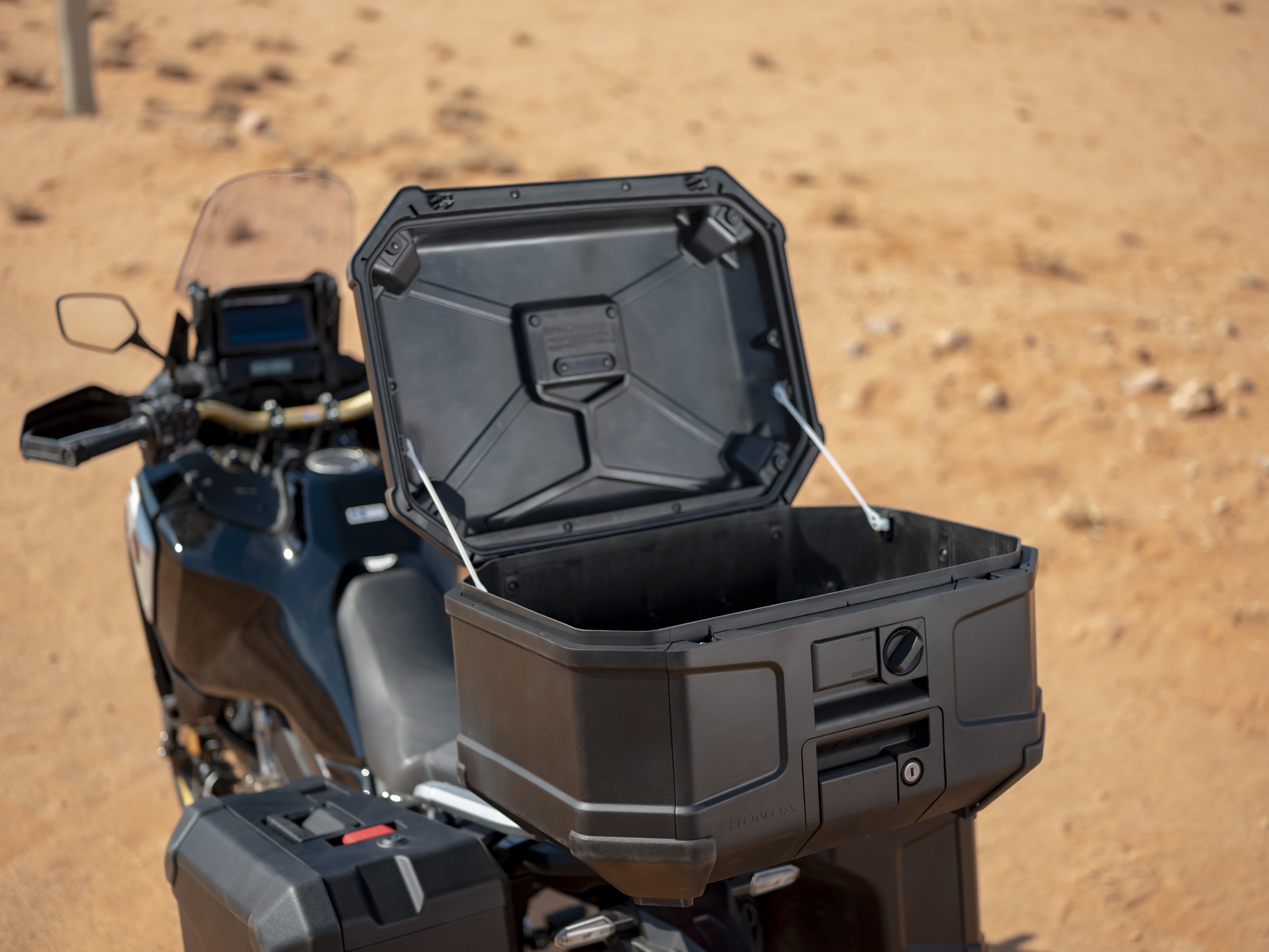 Top Case 58 L- Plastic voor Honda CRF1100L Africa Twin Adventure Sports origineel 2020-