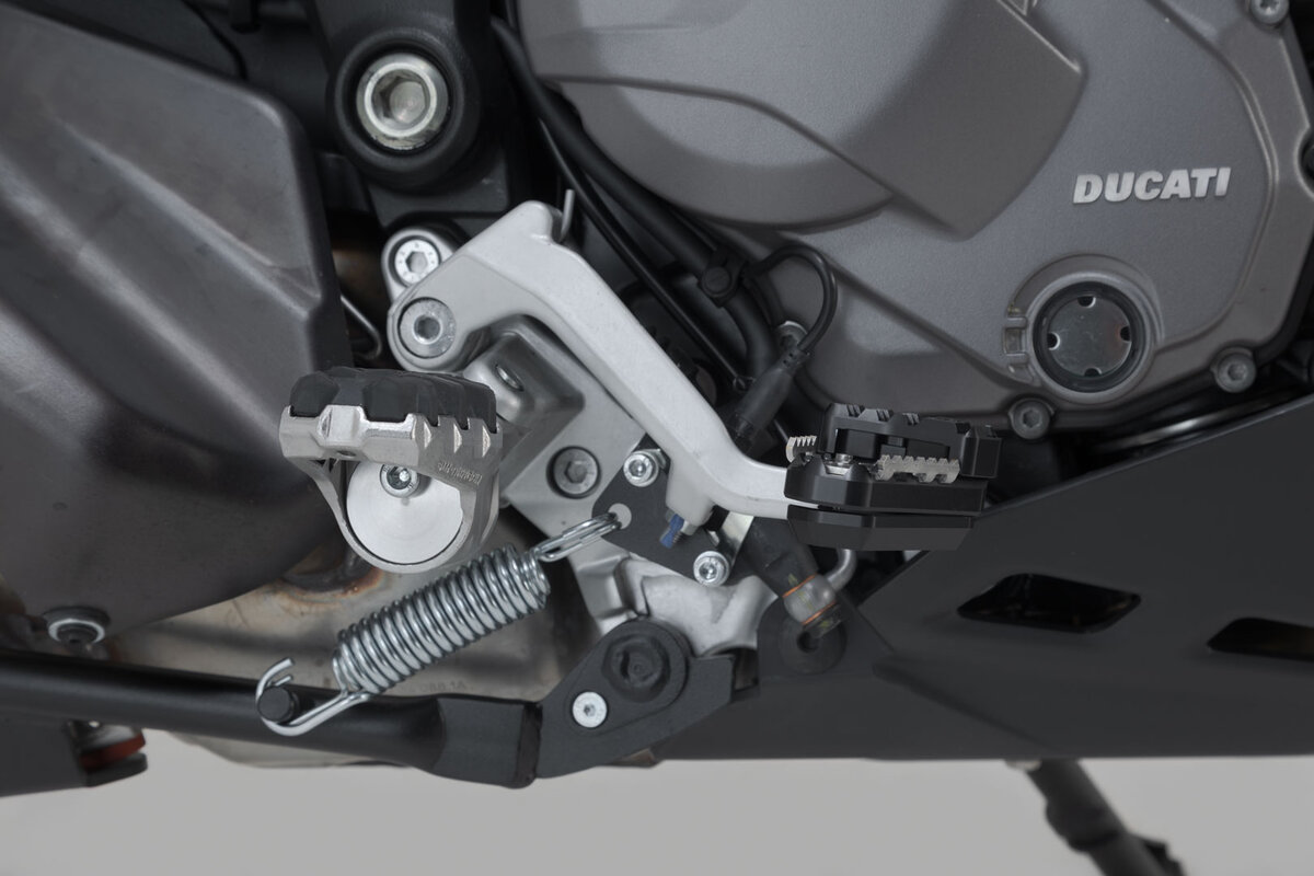 SW-Motech Voetremhendel verlenging voor Ducati Multistrada 950 / 1200 / 1260 / V2 / V2S