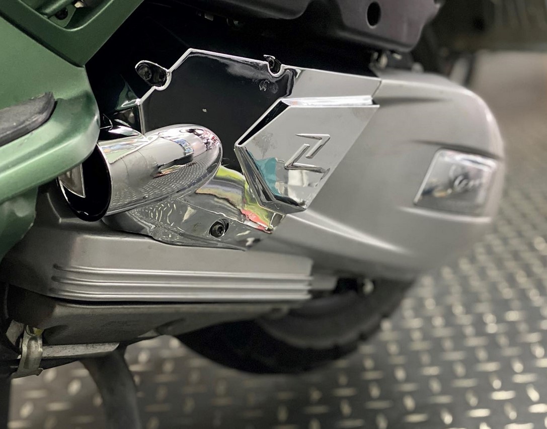 Luchtinlaat afdekking, vario afdekking voor Vespa Primavera/Sprint/GTS/GTS Super, chroom