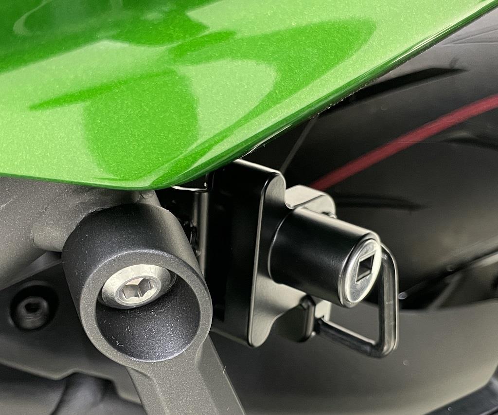 Helmslotkit voor Kawasaki Ninja H2 SX /SE (22-) Origineel