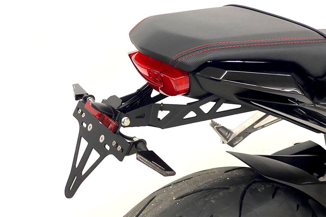 Kentekenplaathouder voor Honda CB 650 R / CBR 650 R / CB 1000 Hornet
