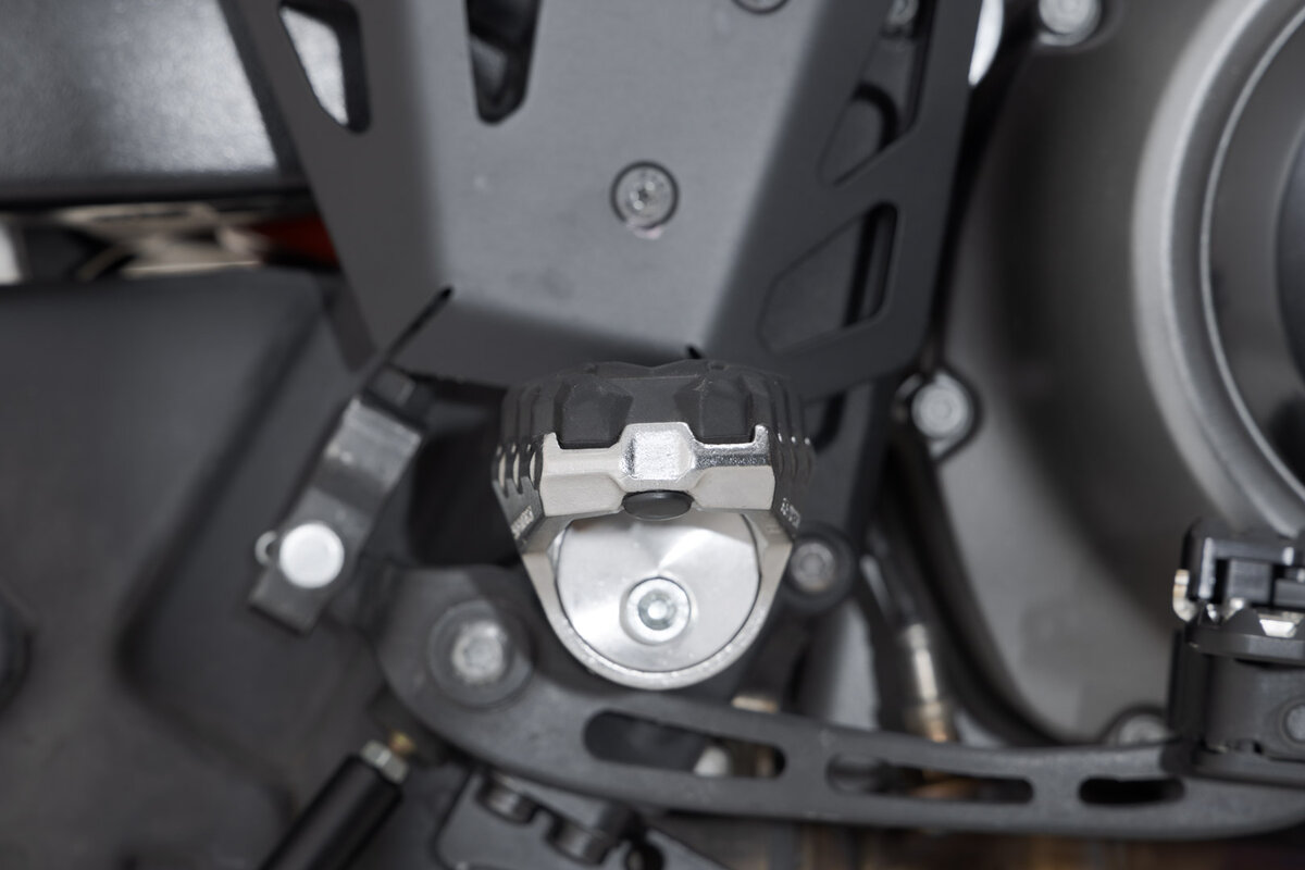 SW-Motech Verstelbare voetsteunen EVO, roestvrij staal, voor Harley Davidson Pan America - SW Motech