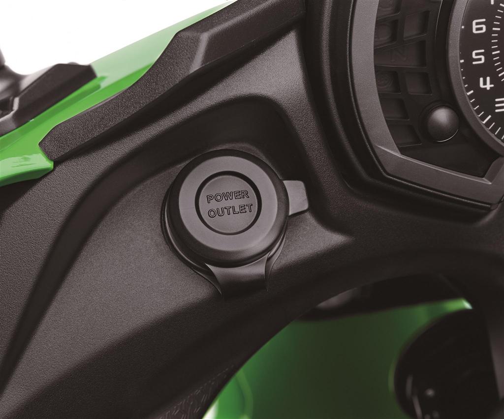 Stopcontact (12V) Ninja650 2017/ Versys650 2017/ Versys1000 2017/ Z1000SX 2017 Origineel Kawasaki