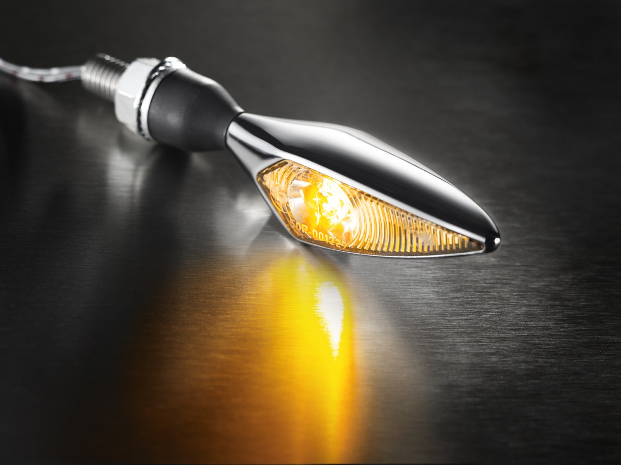 Kellermann indicator, ruit, staal, LED, VR/HL, 12 V, glanzend chroom, M8x20, E-goedgekeurd