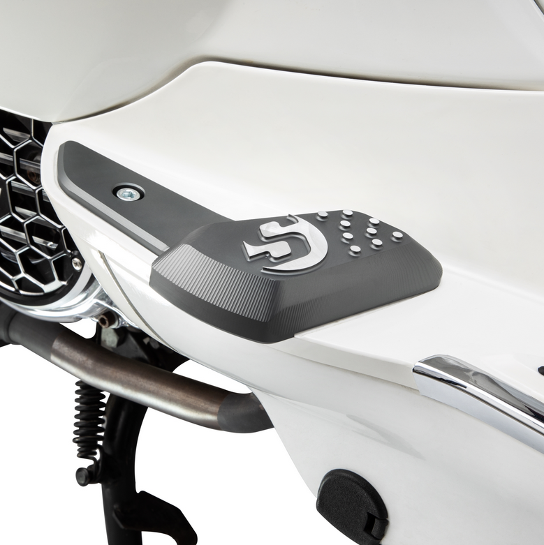 Voetsteunen rechts en links voor Vespa Primavera /Sprint 50-150cc 2T/4T AC, mat grijs