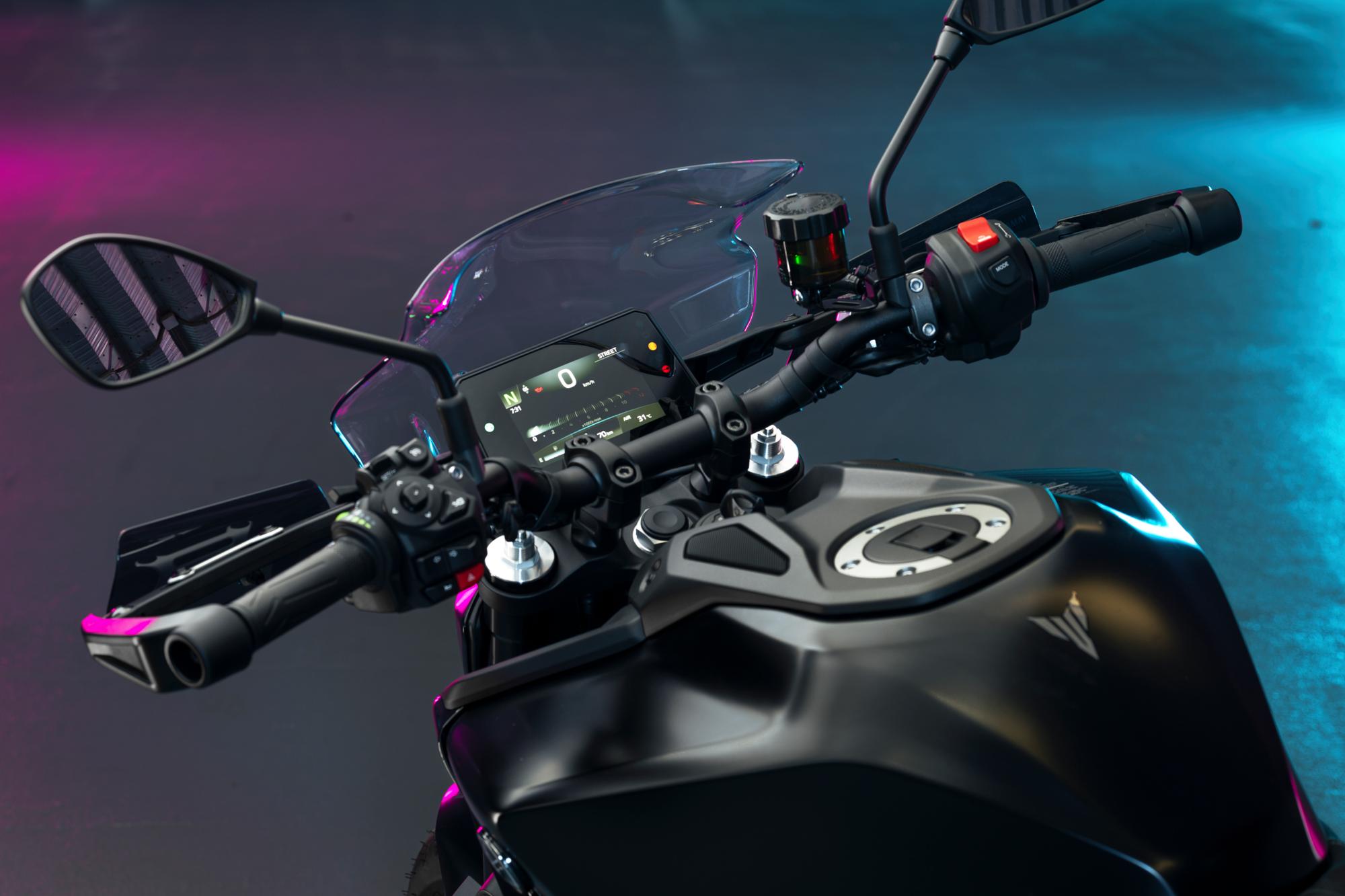 Halfhoge windscherm voor MT-09 (24-25) / MT-07 (2025) Origineel Yamaha