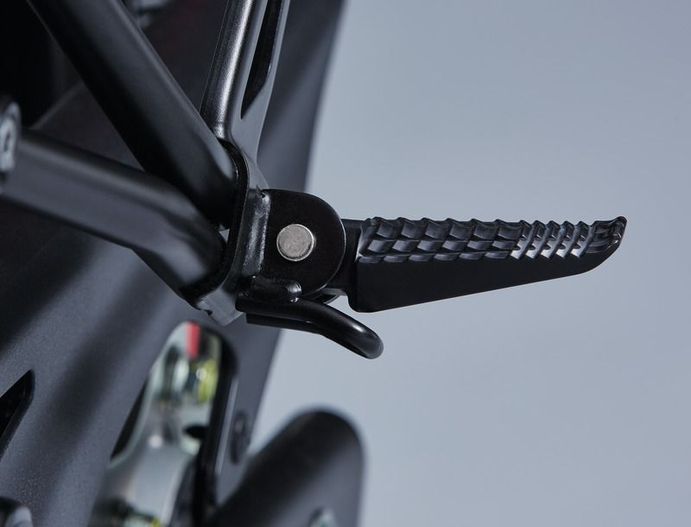 Achterste voetsteunen voor Suzuki SV650 BJ. 2016-2017