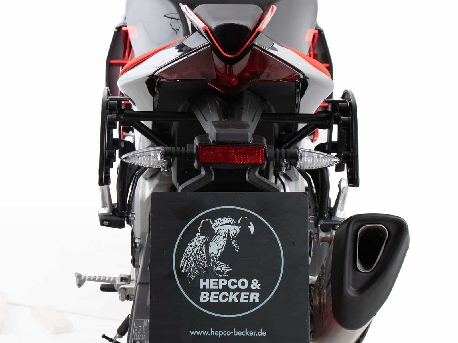 C-Bow zijdrager zwart voor Aprilia Tuono V4 Factory /RSV 4 /RSV 4 Factory (21-24) Hepco Becker