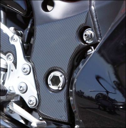 Frame beschermer, carbon look voor Suzuki GSX1300R Hayabusa BJ. 2008-2012/ GSX1300R BJ. 2013-2017