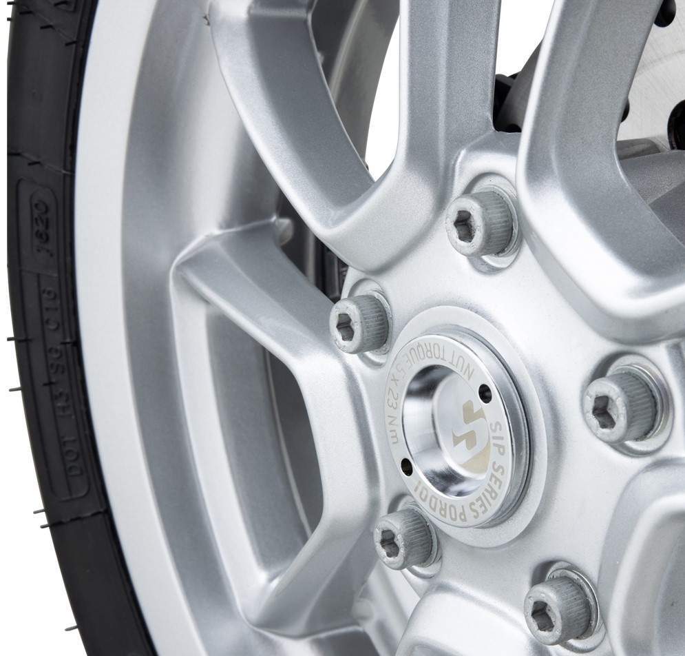 Stofhoes 12" velg vooraan voor Vespa GTS/GTS Super/GTV/GT 125-300ccm, chroom