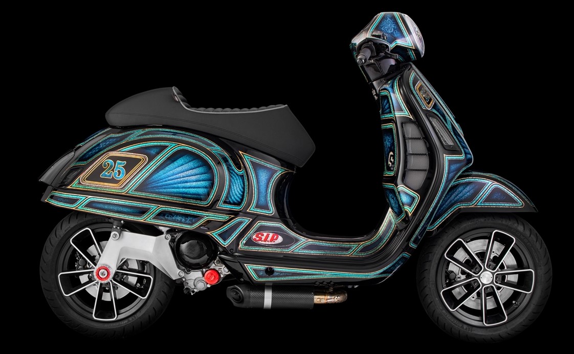 Velg voor/achter 13" voor Vespa GTS/GTS Super/GTV/GT 125-300cc, zwart met zilveren velg