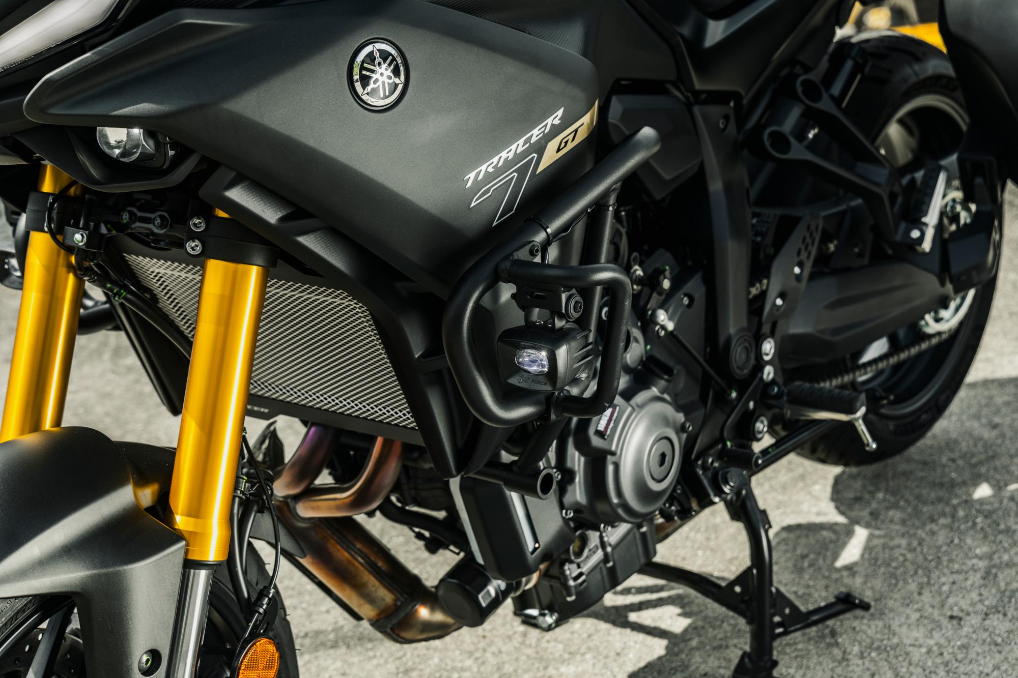Bevestiging voor mistlampen voor de Tracer 7 /GT (25-) Origineel Yamaha