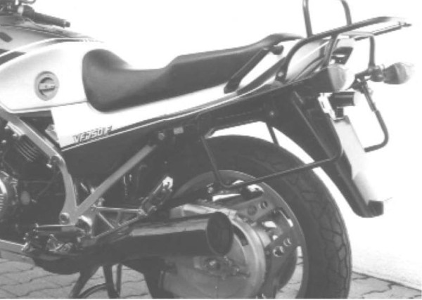 Buisvormige bagagedrager topkoffer en zijkoffer zwart voor Honda VF 750 F (83-86)