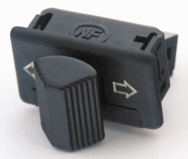 HIGHSIDER Slimme schakelaar voor knipperlichten, universeel, montage in viervoudige fitting (1pc)