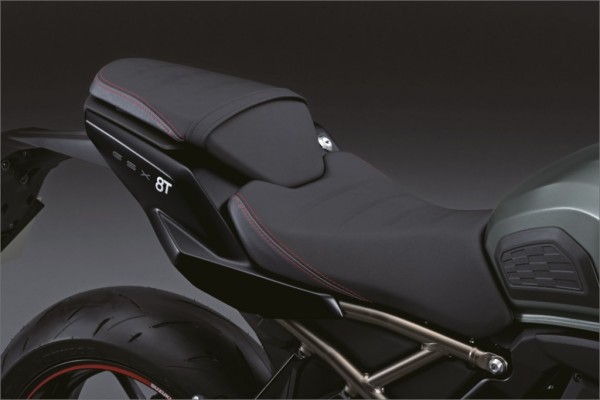 Sitzbank Set für Suzuki GSX-8T (25-) Original