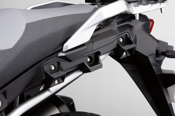 Montageset zijkoffers voor Suzuki V-Strom 650 BJ. 2017