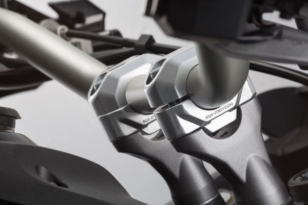 SW-Motech Stuurverhoger, zilver voor Ø 28 mm stuur, H=20 mm voor Honda CRF 1100 L Africa Twin /Adventure