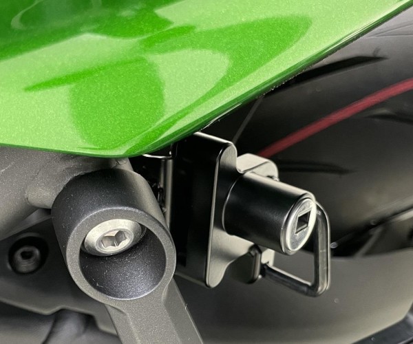 Helmslotkit voor Kawasaki Ninja H2 SX /SE (22-) Origineel