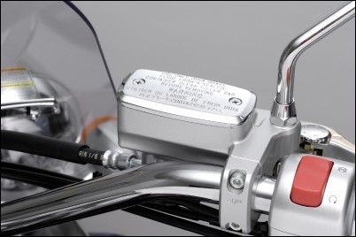 Remcilinderdeksel voor Suzuki C1800R BJ. 2008-2012/ C1500T BJ. 2013-2016/ M1500 BJ. 2009-2010/
