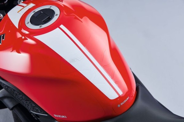 Tankpad, transparant voor Suzuki SV650 BJ. 2016-2017