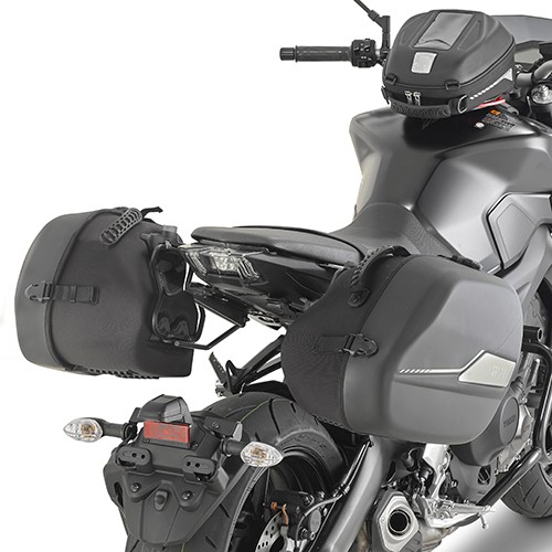 Afstandhouder voor zadeltassen ST601, ST604 voor Yamaha MT-09 (My. 17-19) Givi