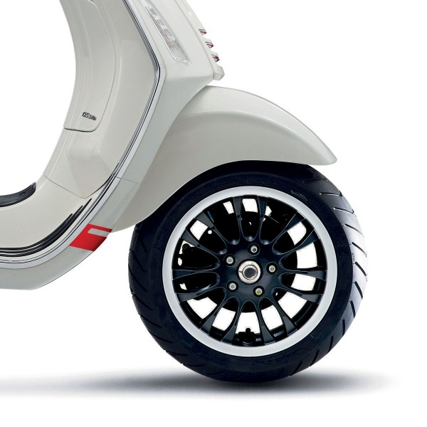 Zwarte velg voor Vespa Sprint