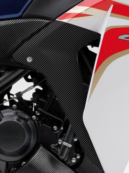Originele Honda CBR125R zijpanelen set, carbon look