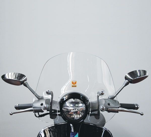 Voorruit zomer blank voor Vespa 946