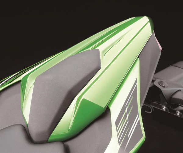 Bekleding achterzadel "Metallic Mat Graphene Steel Gray" (68P) voor Kawasaki Ninja /Z 125