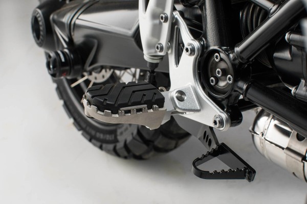 SW-Motech Verstelbare voetsteunen ION, roestvrij staal, voor BMW R nineT Scrambler /Urban - SW Motech